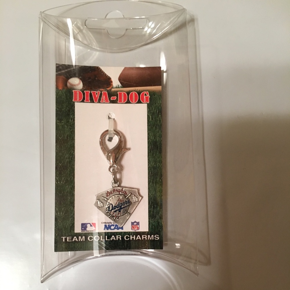 Los Angeles Dodgers MLB Pennant Dog Collar Charm